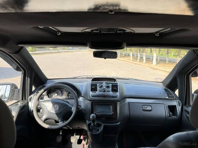 Mercedes  2011, 273,792 km - 2.1 l - Bakı