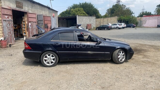 Mercedes C 240 2000, 400,000 km - 2.6 л - Gəncə