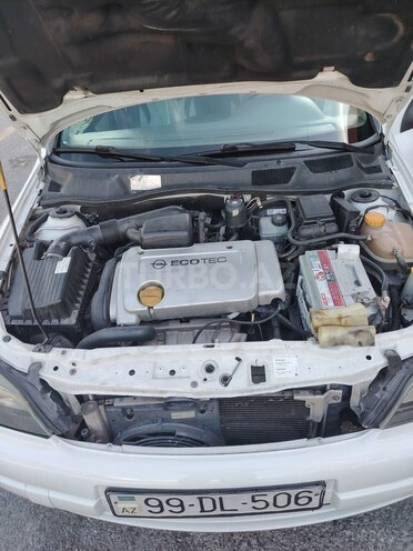 Opel Astra 2000, 430,000 km - 1.6 l - Şəki