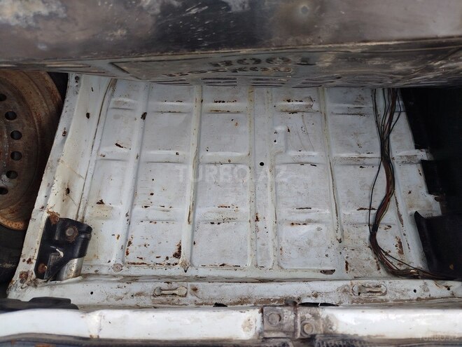 LADA (VAZ) 2107 2001, 18,200 km - 1.6 l - Şirvan