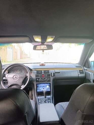 Mercedes E 200 1997, 570,321 km - 2.0 l - Bakı