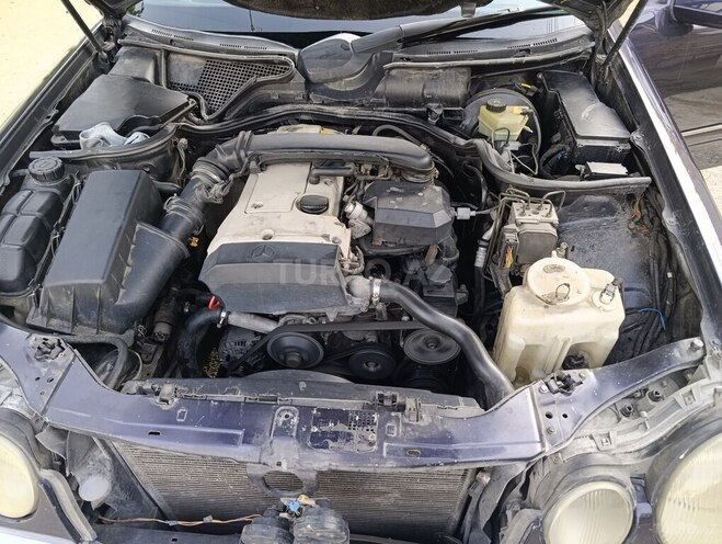 Mercedes E 200 1997, 570,321 km - 2.0 l - Bakı