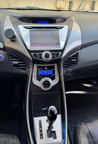 Hyundai Elantra 2010, 155,000 km - 1.6 l - Bakı