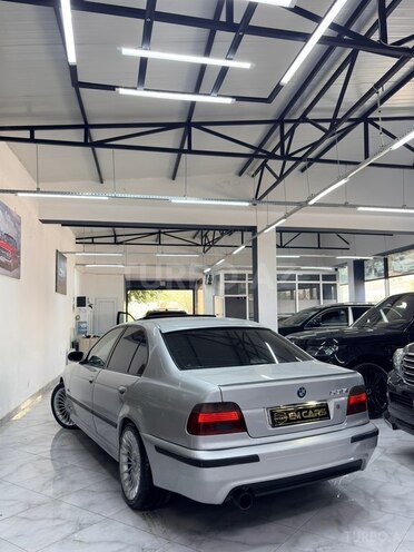 BMW 535 2001, 360,000 km - 3.5 l - Bakı