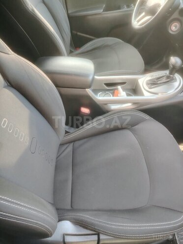 Kia Sportage 2014, 256,294 km - 2.0 l - Şəki