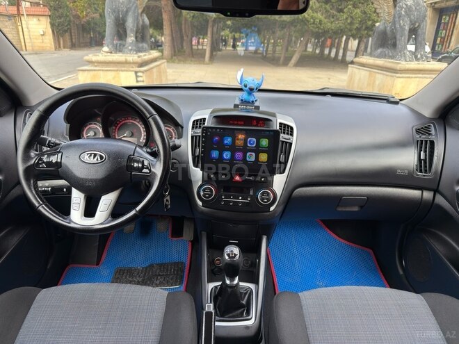 Kia  2011, 204,219 km - 1.4 l - Bakı