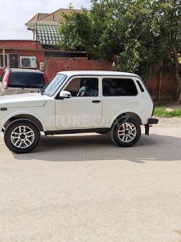 LADA (VAZ) Niva 2010, 290,000 km - 1.7 л - Bakı