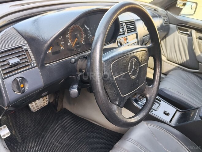 Mercedes C 280 1995, 342,884 km - 2.8 l - Bakı