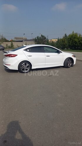 Hyundai Elantra 2017, 148,000 km - 2.0 l - Şirvan