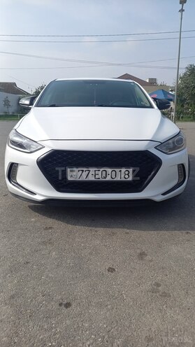 Hyundai Elantra 2017, 148,000 km - 2.0 l - Şirvan