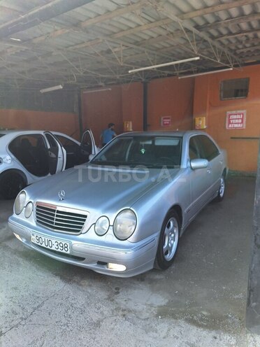 Mercedes E 270 1999, 433,216 km - 2.7 l - Sabirabad