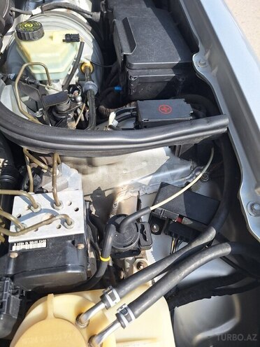 Mercedes E 270 1999, 433,216 km - 2.7 l - Sabirabad