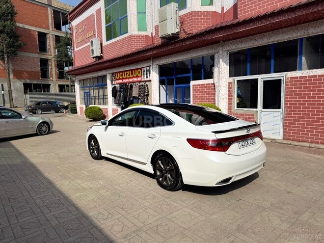 Hyundai Azera 2012, 178,000 km - 3.0 л - Masallı