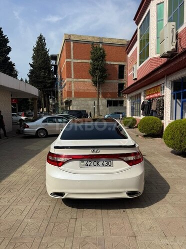 Hyundai Azera 2012, 178,000 km - 3.0 л - Masallı