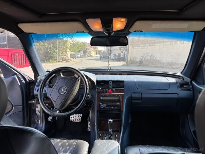Mercedes C 280 1997, 418,000 km - 2.8 l - Bakı