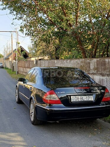 Mercedes E 240 2002, 232,000 km - 2.6 l - Balakən