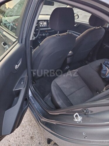 Kia Rio 2018, 272,123 km - 1.6 l - Bakı