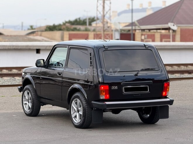 LADA (VAZ) Niva 2025, 21,000 km - 1.7 l - Gəncə