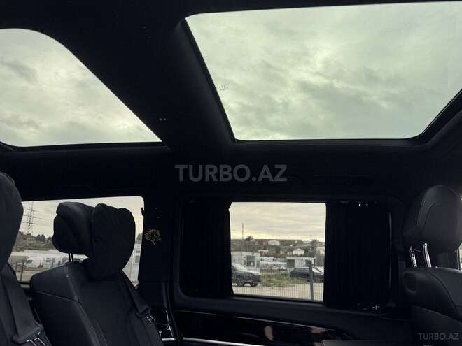 Mercedes V 250 2018, 52,000 km - 2.0 l - Bakı