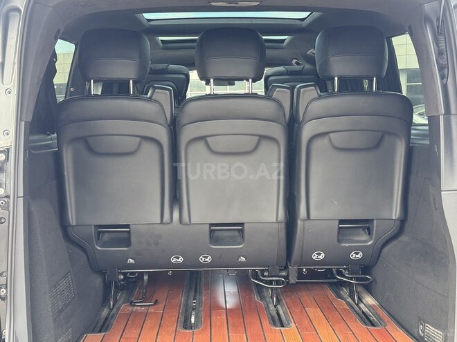 Mercedes V 250 2018, 52,000 km - 2.0 l - Bakı