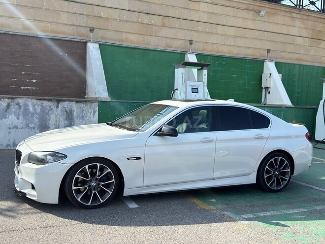 BMW 525 2013, 330,000 km - 2.0 l - Bakı