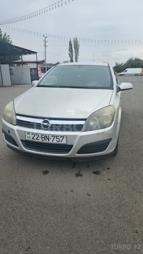 Opel Astra 2005, 300,000 km - 1.3 л - Gəncə