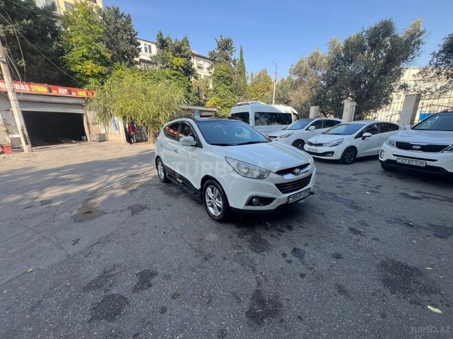 Hyundai ix35 2011, 260,000 km - 2.0 l - Bakı