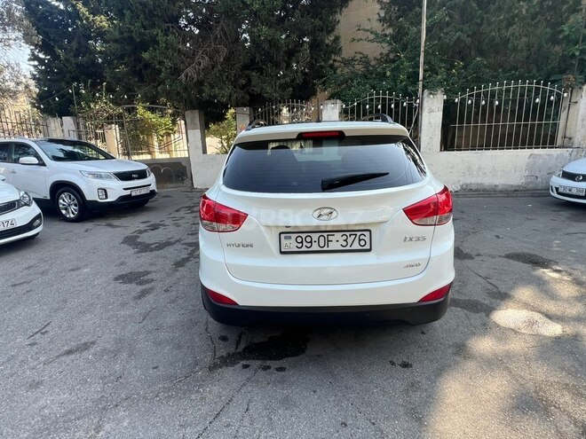 Hyundai ix35 2011, 260,000 km - 2.0 l - Bakı