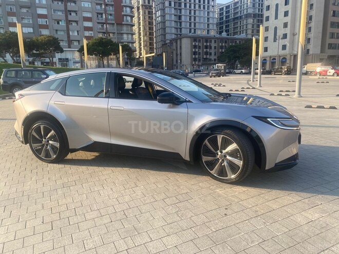 Toyota  2025, 15,000 km - 0.0 l - Bakı