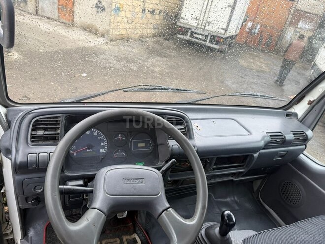 Isuzu NKR 55 L 2005, 405,000 km - 4.3 l - Bakı