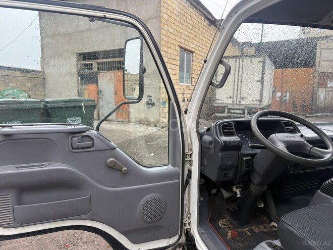 Isuzu NKR 55 L 2005, 405,000 km - 4.3 l - Bakı