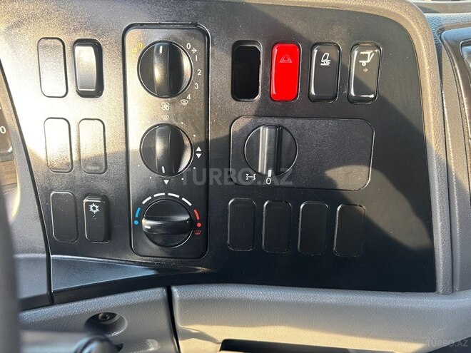 Mercedes Atego 818 2013, 251,939 km - 4.3 l - Bakı