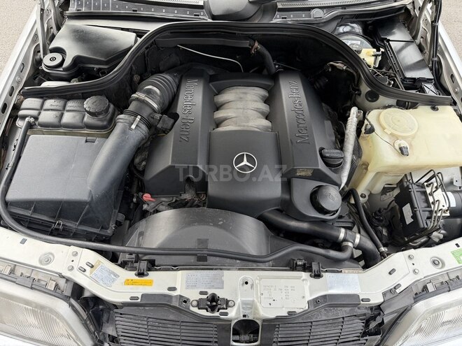 Mercedes C 240 1998, 290,000 km - 2.4 l - Gəncə