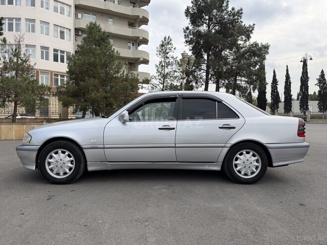 Mercedes C 240 1998, 290,000 km - 2.4 l - Gəncə