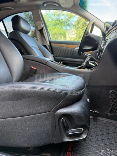 Mercedes E 280 2007, 270,000 km - 3.0 l - Qəbələ
