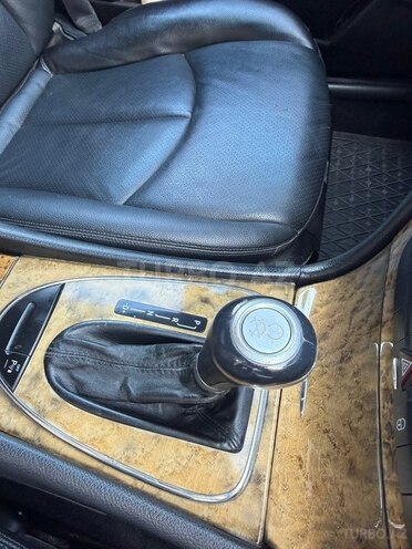Mercedes E 280 2007, 270,000 km - 3.0 l - Qəbələ