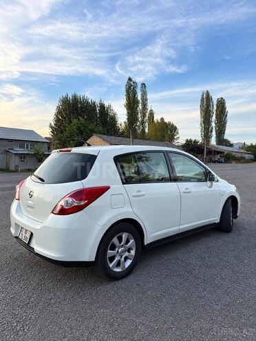 Nissan Tiida 2008, 252,500 km - 1.6 л - Şəki
