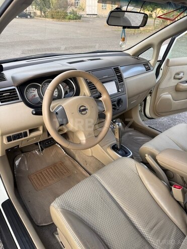 Nissan Tiida 2008, 252,500 km - 1.6 л - Şəki