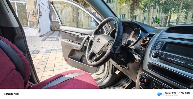 Kia Sorento 2013, 216,324 km - 2.4 l - Masallı
