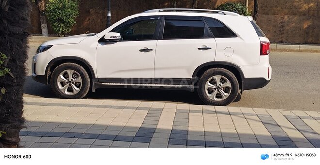 Kia Sorento 2013, 216,324 km - 2.4 l - Masallı