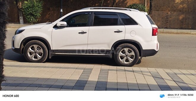 Kia Sorento 2013, 216,324 km - 2.4 l - Masallı
