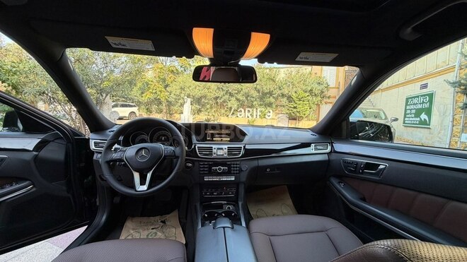 Mercedes E 220 2014, 223,500 km - 2.1 л - Bakı