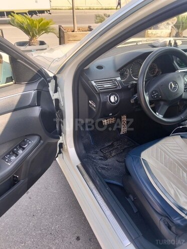 Mercedes E 200 2010, 274,000 km - 1.8 л - Bakı