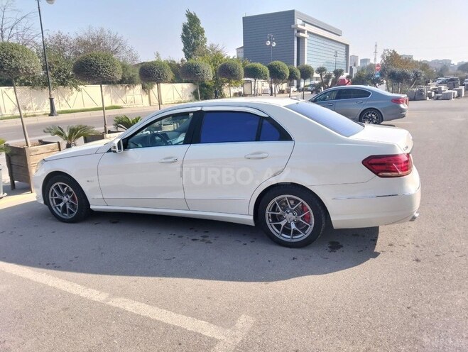 Mercedes E 200 2010, 274,000 km - 1.8 л - Bakı