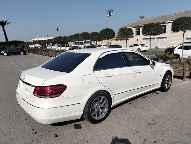 Mercedes E 200 2010, 274,000 km - 1.8 л - Bakı