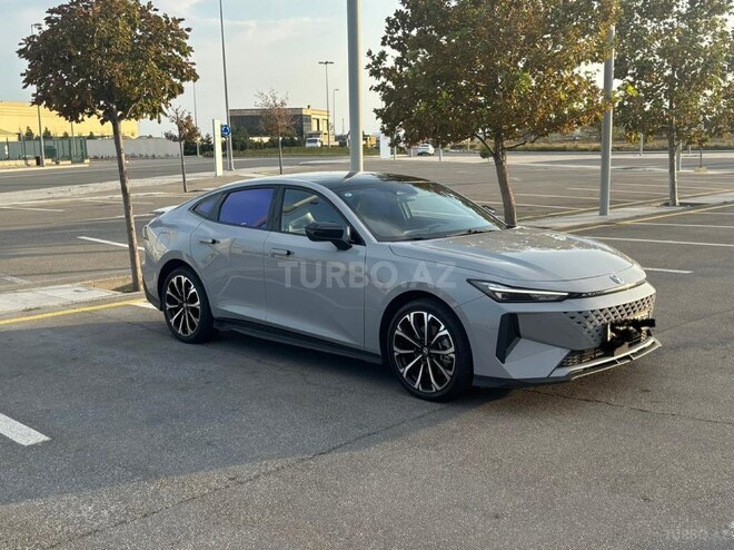 Changan  2024, 72,000 km - 1.5 l - Bakı