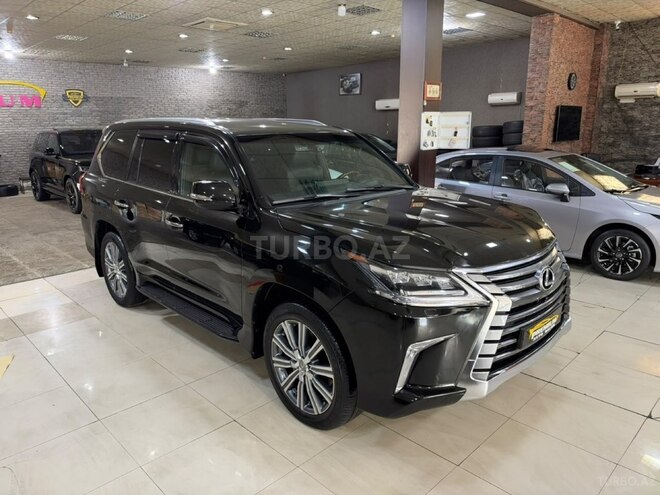 Lexus LX 450d 2017, 160,000 km - 4.5 l - Bakı