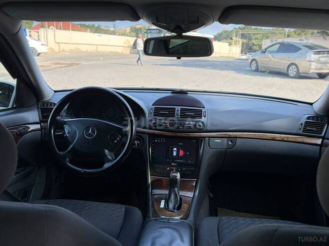 Mercedes E 220 2004, 363,000 km - 2.2 л - Bakı
