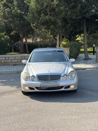 Mercedes E 220 2004, 363,000 km - 2.2 л - Bakı