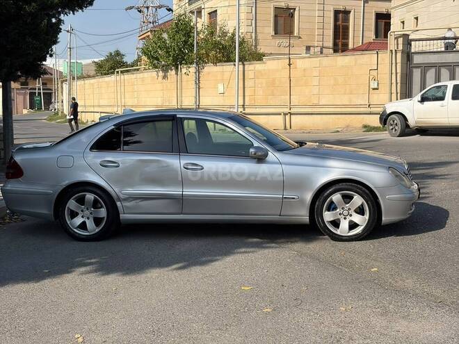 Mercedes E 220 2004, 363,000 km - 2.2 л - Bakı
